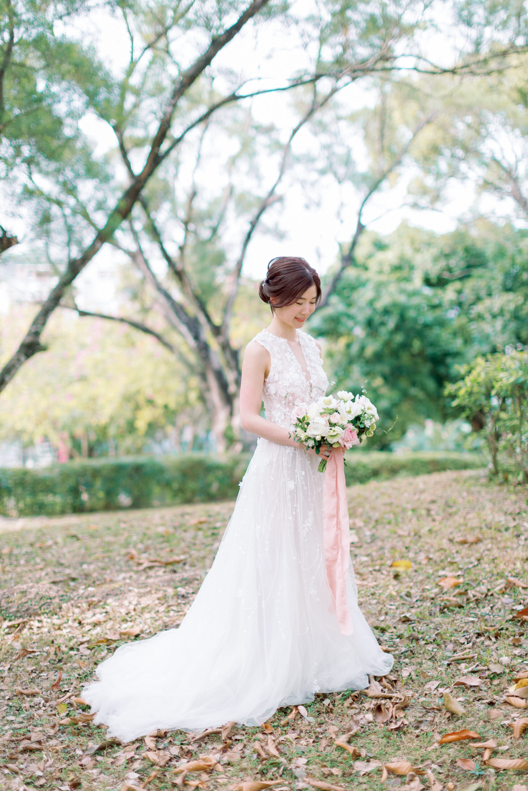 uk-hk-destination-wedding-photographer-fine-art-wedding-at-hong-kong-beas-river-country-club-22