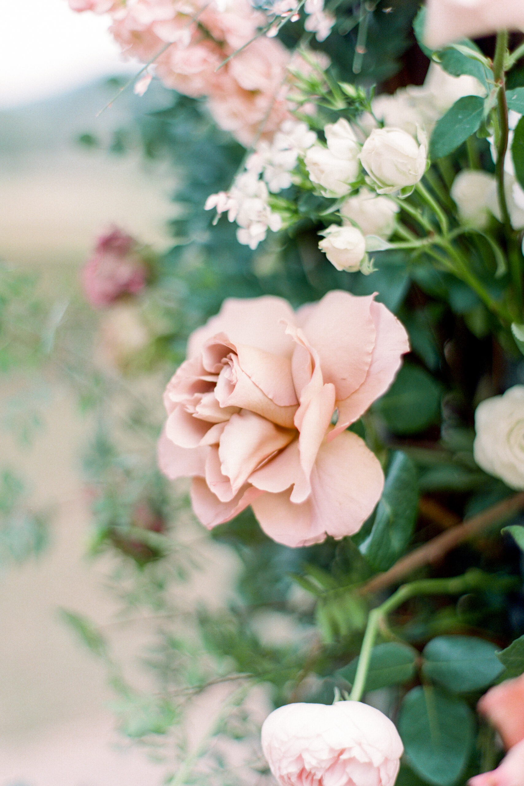 uk-hk-destination-wedding-photographer-fine-art-wedding-at-hong-kong-beas-river-country-club-90