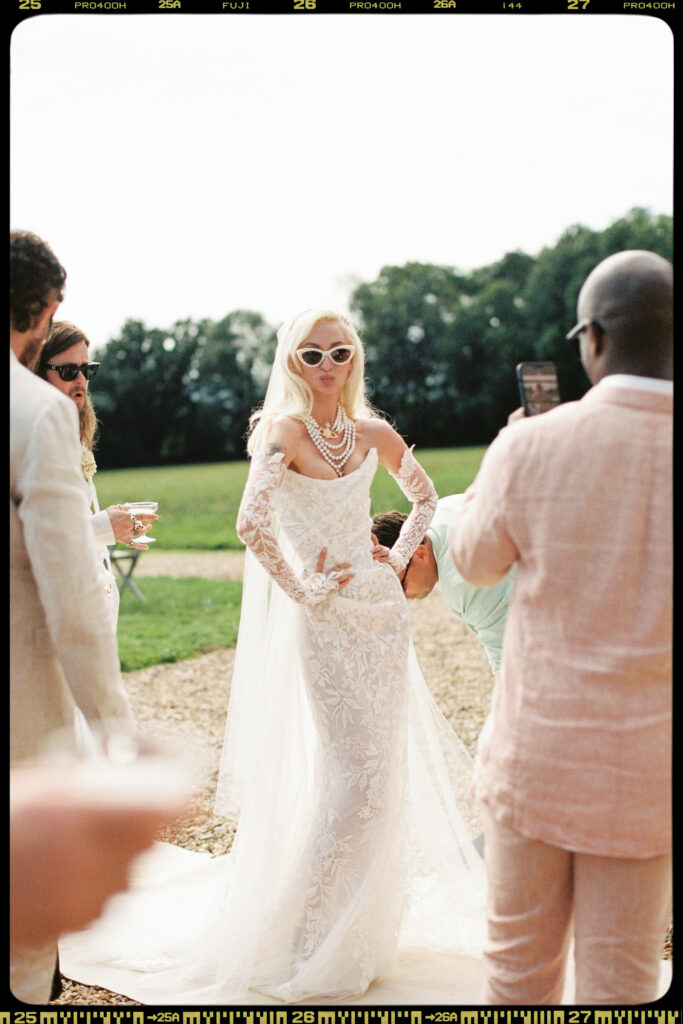 A Chic Château Wedding in France-film-2