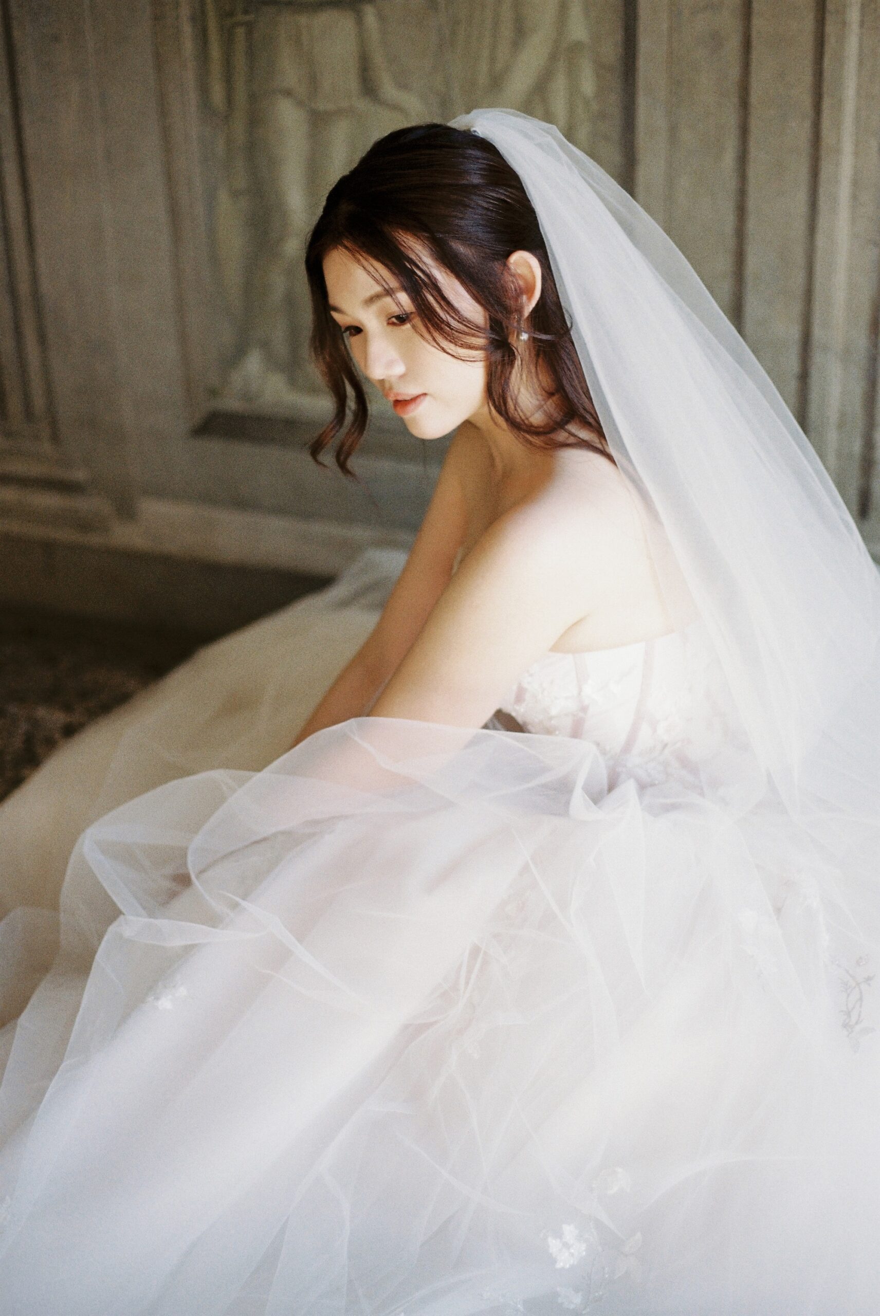 bride in Villa Carlotta